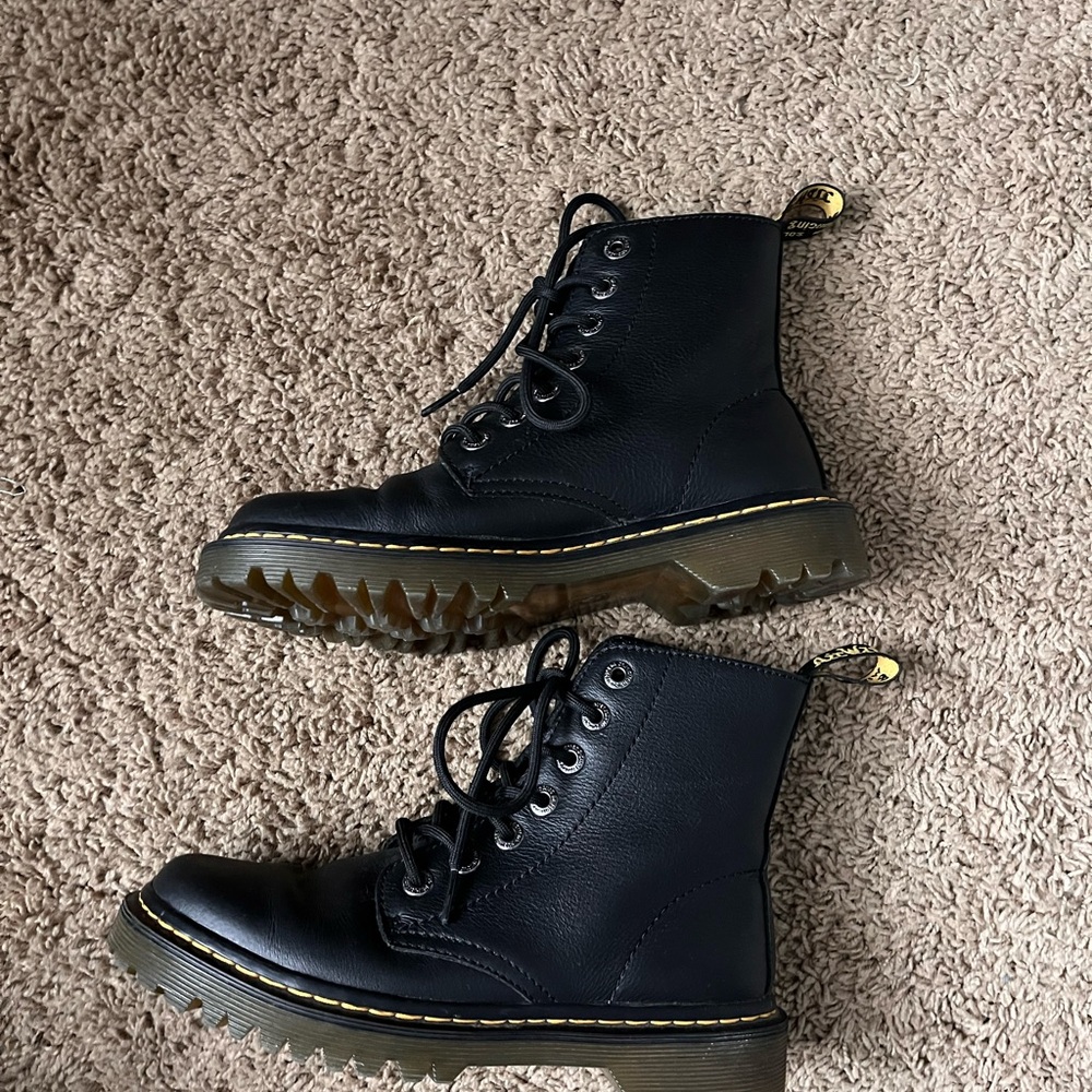🍂Dr Martens Boots
